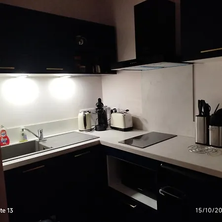 Appartement Fils En Aiguille Piscine Intérieure Chauffée Et Sauna Ouverts Toute L'année